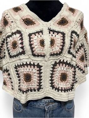 Anthropologie Andersen + Lauth Amber Crochet Cardigan Poncho in cream